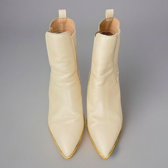 Mi.iM Esmee Chelsea Boot Size 8.5 Off White Stacked Heel Pointed Toe Bootie - Picture 5 of 15